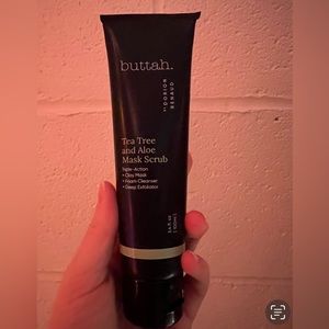 Tea Tree and Aloe Mask Scrub